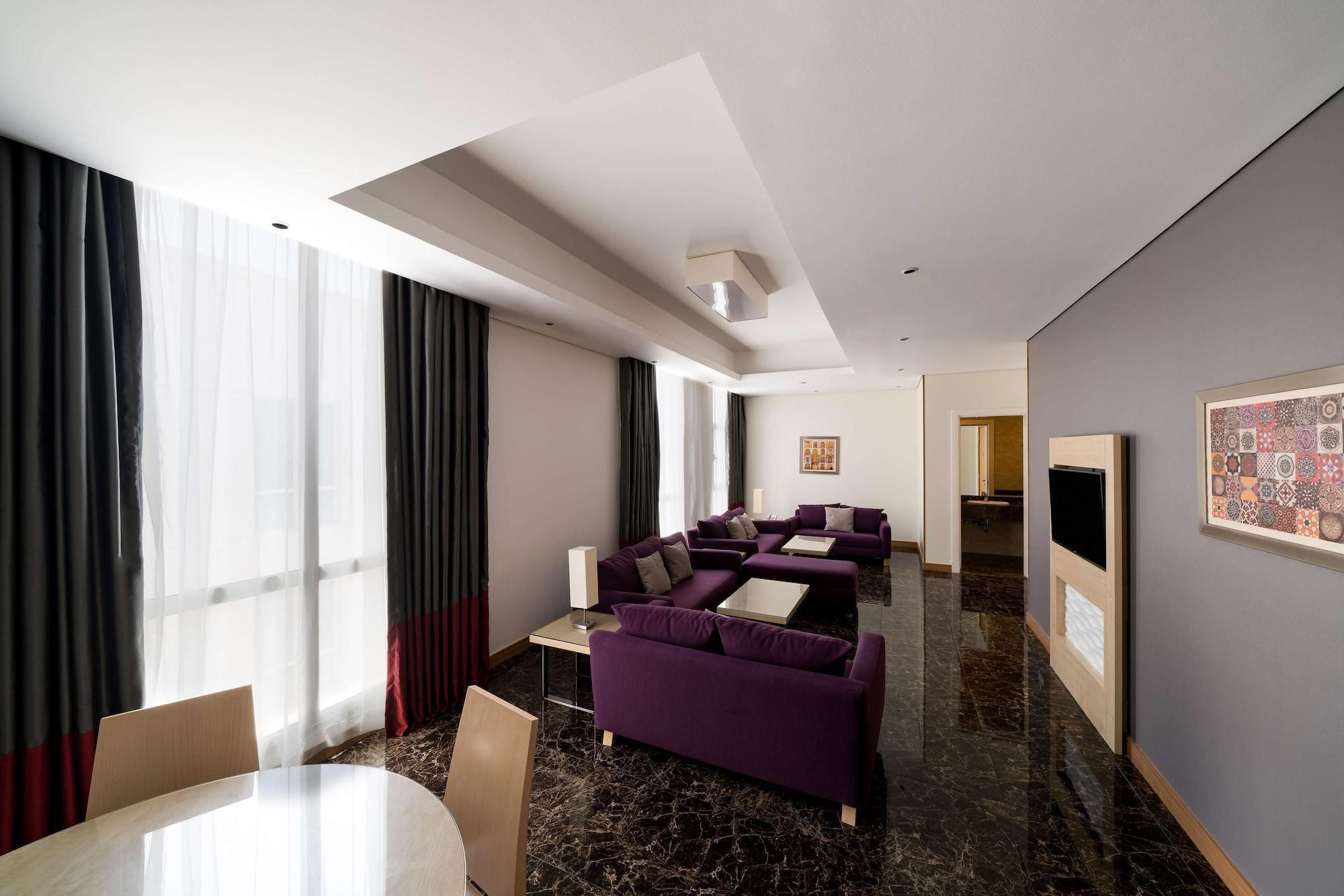 Sas Residence & Hotel, Dhahran - Formerly Radisson Blu Al Khobar Exterior photo